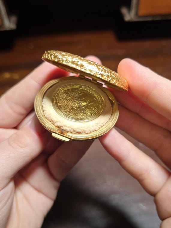 Revlon Powder Compact - Gem