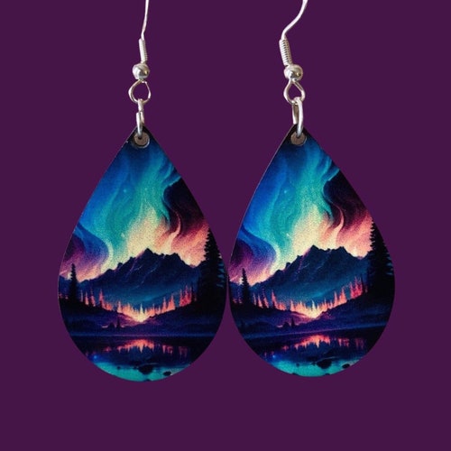 Boucles d'oreilles aurores boréales sur montagnes, cadeau de Noël