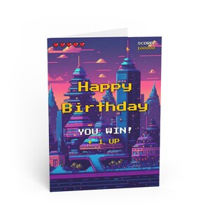 Tarjetas de cumpleaños vintage de arcade para gamers, tarjetas retro de 8 bits, papelería con temática de videojuegos, invitaciones divertidas para gamers, ideas de regalo únicas.