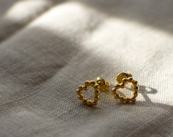 Heart Earrings Solid Silver Jewelry Trending Love Earrings casual earrings Gift for Her Valentines Day heart-shaped stud love earrings PARIS
