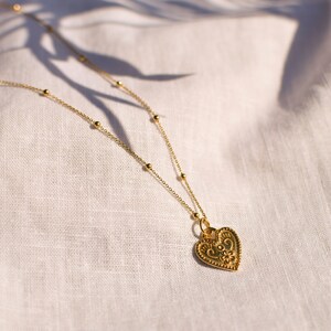 heart necklace vintage heart love necklace valentines day gift minimal necklace dainty necklace medallion necklace gold necklace MILANO image 6