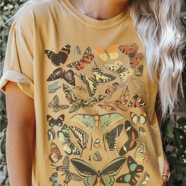Vintage Butterfly Shirt, Moth Aesthetic tshirt, Comfort Colors Boho Style Butterfly Shirt, Cottagecore Moth Shirt, Butterfly Cottagecore tee