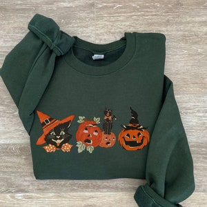 Halloween Sweatshirt, Vintage Halloween doodles Sweater, Halloween Cat Shirt, Cat Lover Shirt, Black Cat Shirt, Spooky Season