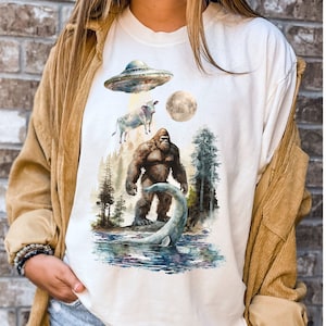 Funny Big Foot Shirt Loch Ness Alien Shirt, Sasquatch tshirt, Alien Shirt UFO, Bigfoot Hiking Shirt Camping tee, Area 51 t-shirt, Funny UFO