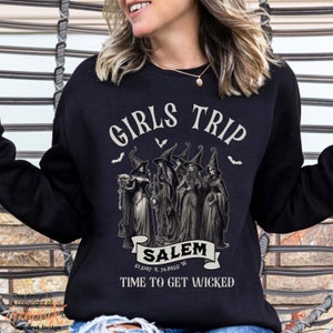 Girls Trip Salem Sweatshirt, Vintage Halloween, Retro Halloween Sweatshirt, Halloween Witch Sweatshirt, Salem Massachusetts, Salem Witch