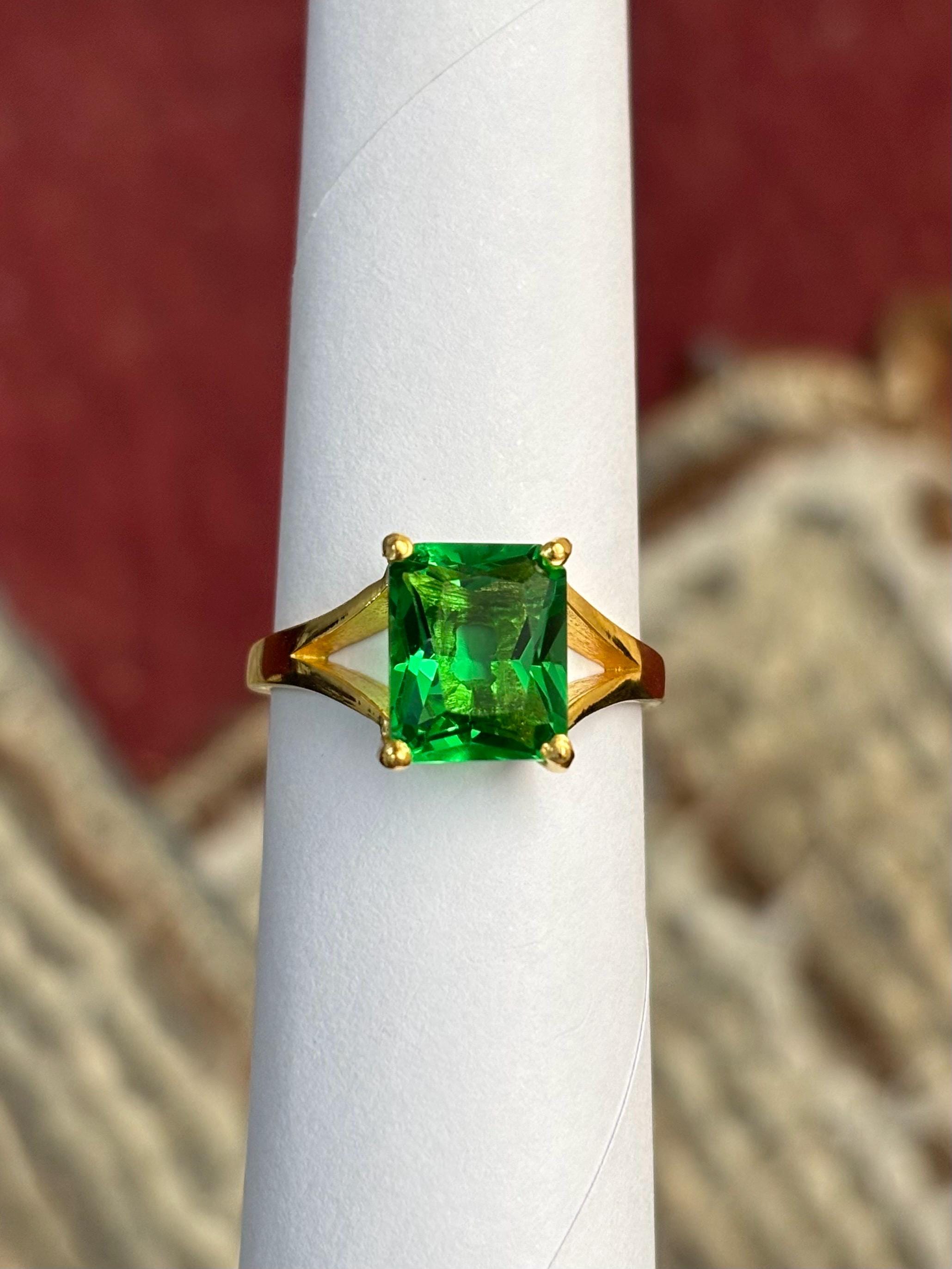 8×10mm green tsavorite garnet ring 925 sterling silver with platinum plated emerald cut ring engagement ring minimalist ring handmade jewels