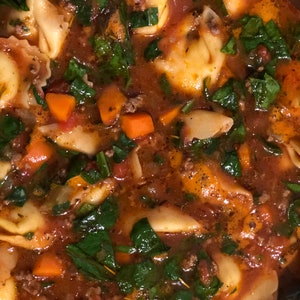 Gourmet: Hearty, Organic Soups – Pure Comfort in Every Spoonful