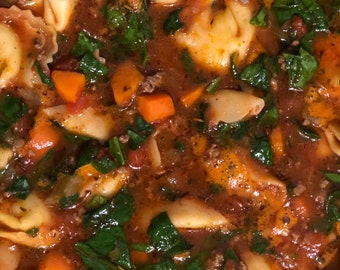 Organic: Vegetable or Tortellini Beef – Pure Comfort in Every Spoonful