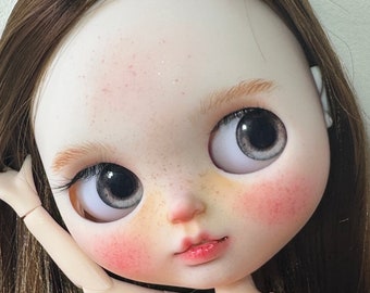 custom Blythe doll,fake base, white skin