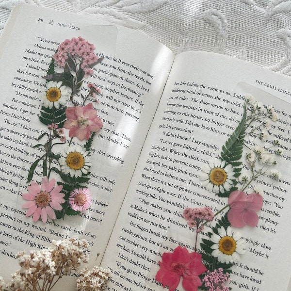 pink + white pressed flower bookmark | real dried flowers | bookmark for women | gift idea | custom bookmark | bookmark with tassel