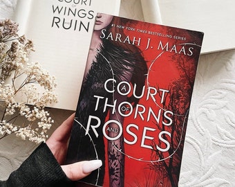 annotated ORIGINAL COVER edition of a court of thorns and roses | book lover | sarah j maas | acotar | annotated books | gift idea | readers