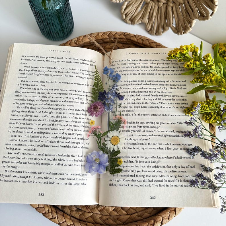 Bokmärke med pressade vildblommor - Torkade blommor Laminerade bokaccessoarer Present till läsare Bokälskare - Sidmarkör bild 7