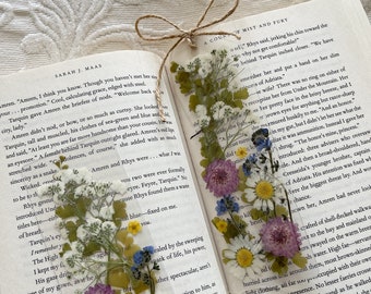 spring wildflower bookmark set | real dried flowers | bookmark for women | gift idea | bookmark with tassel | book club | custom bookmarks