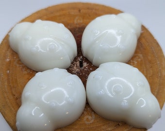Lady Bug Handmade Wax Melts - Peony Scented (strong)
