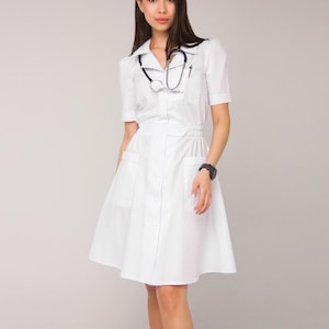 Women&#39;s Medical Lab Coat – Stylish & Professional Doctor/Nurse Jacket, Uniform for Beauty Masters, Nurses, Cosmetology