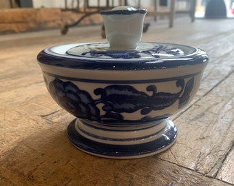 2000 Sugar Bowl with Lid, The Bombay Company, approximately 5 inches diameter, cobalt blue/white floral design, Covered Candy Dish