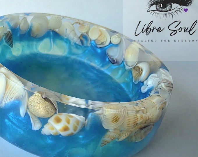 Beachy Shells 4.5" Handmade Resin Bowl | Resin| Decorative| Magical Blues