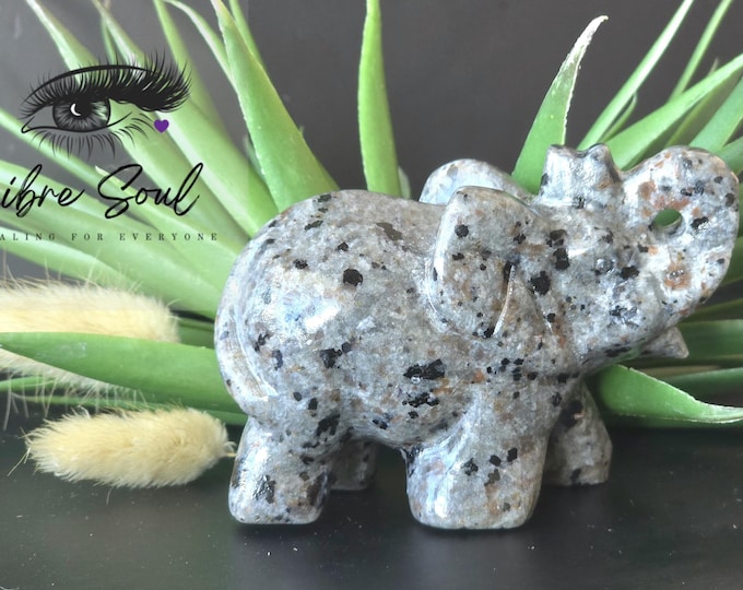 Natural Yooperlite Elephant Crystal Carving| UV reactive Hand Carved Yooperlite Elephant