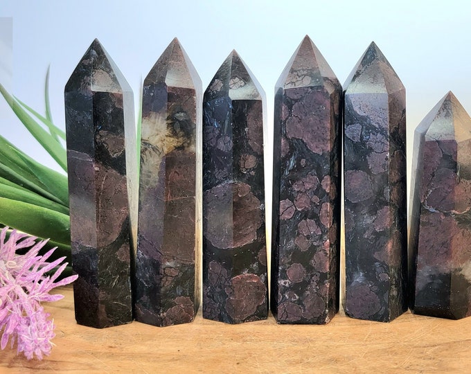 Natural Garnet Crystal Points