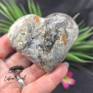 Natural Kyanite Crystal Heart with Copper|  Stand included~2.5&quot; ~ 63mm Gift Idea