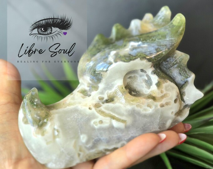 Natural Moss Agate  Dragon Head Crystal Carving/ Beautiful Quartz Movement
