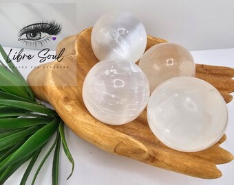 Esfera de cristal de selenita de 50 mm: Mineral limpiador