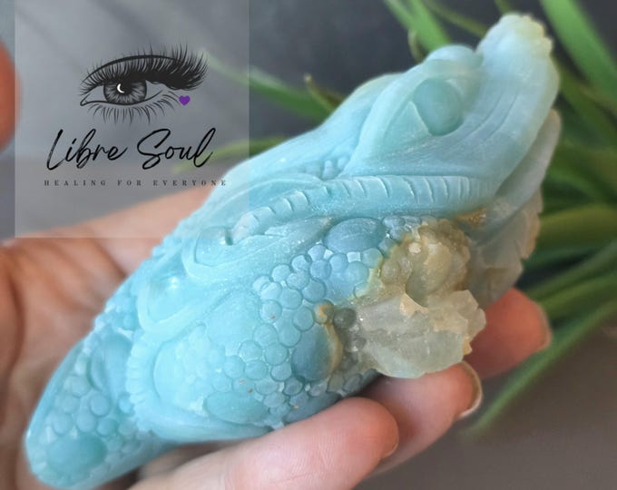 Caribbean Calcite Money Toad Carving: Natural Feng Shui Charm