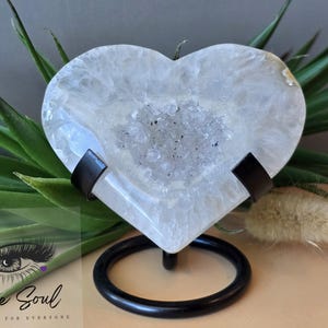 Druzy Agate Crystal Heart with Stand - 3.25&quot; Natural Geode