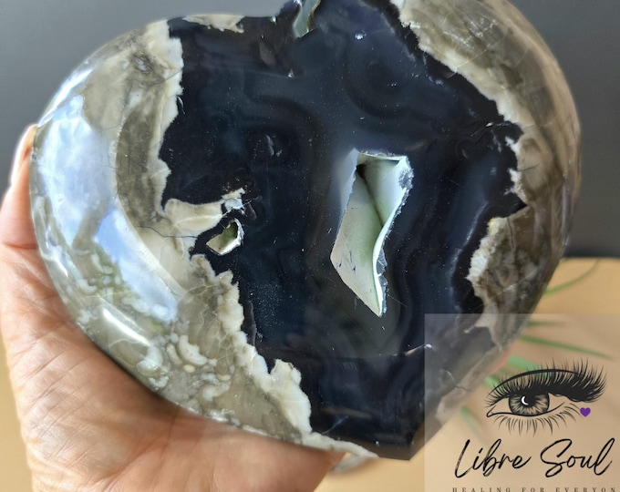 Natural 6" Volcanic Agate Druzy Heart Crystal Carving~ UV Reactive~ Beautiful with Stand