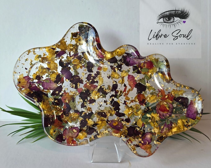 Handmade  Dried Rose Petals Resin Tray | Dried Flower Tray| Stunning!