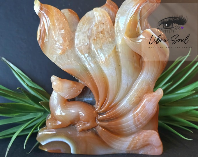 Carnelian Quartz Nine Tails Fox Carving: Banded Crystal Sculpture