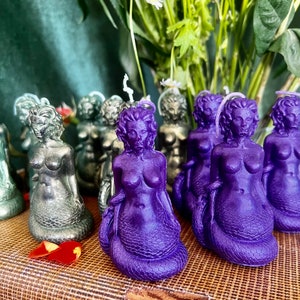 Medusa Candle, 100% California Beeswax, Handmade, Greek Goddess, Ritual, Altar Supplies, Spell Candle, Pagan, Witchcraft, Gorgon, Witch,