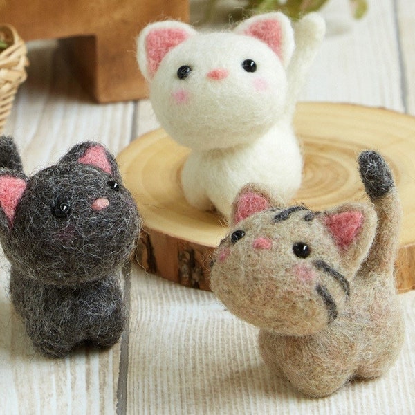 English & Japanese Instructions, Japanese Hamanaka Needle Felting Craft Kit - Little Friends, Cat