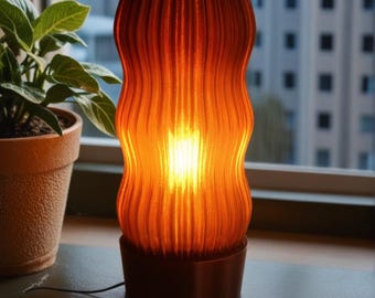 Wavy Table Lamp: Retro Minimalist Design, Recycled Plastic - Christmas Gift