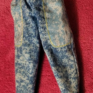 Barbie - Vintage Acid Wash Denim Pants With USA Red And White Striped Waistband For A Ken Doll
