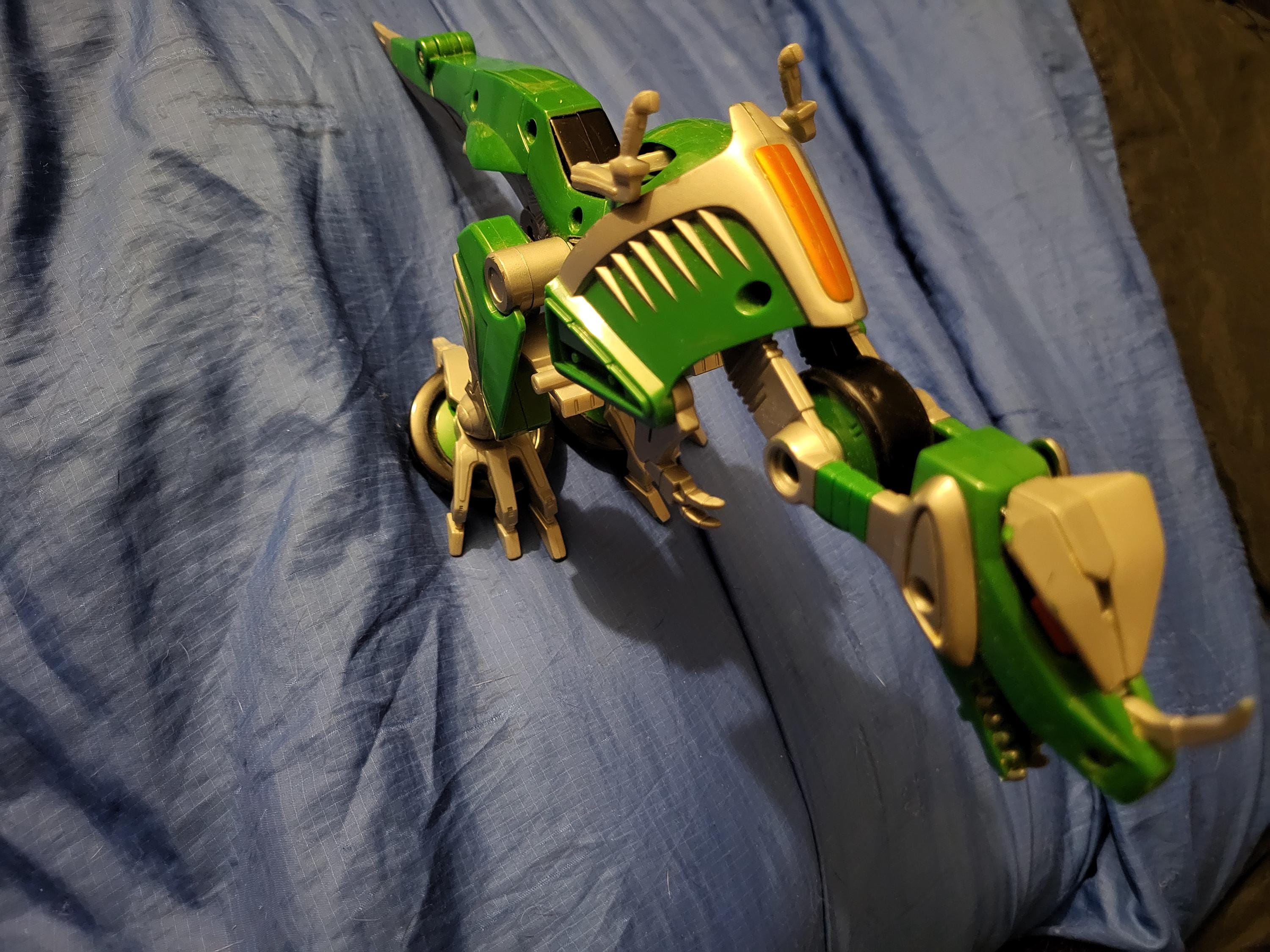D.I.C.E. DNA Integrated Cybernetic Enterprises- Motoraptor