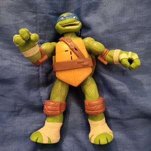 TMNT パワーサウンドFX レオナルド