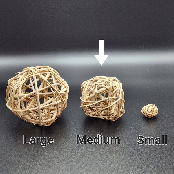 Medium Vine Balls - All- Natural Chew Toys for Your Small Animal Pet - No Dyes or Chemicals- Small Animal Toy Part- Enrichment Toy