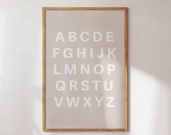 Póster educativo, arte de pared para guardería en color beige neutro, decoración del alfabeto Montessori, lámina minimalista escandinava para niños pequeños, decoración ABC en color avena