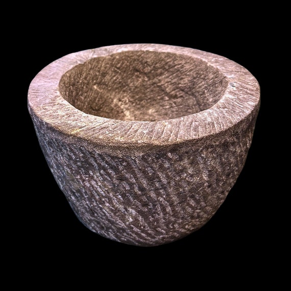 Sunehra Saloter, Kunda Sotta, Kunda Danda, Nihang singh Ragda, Sikh items.