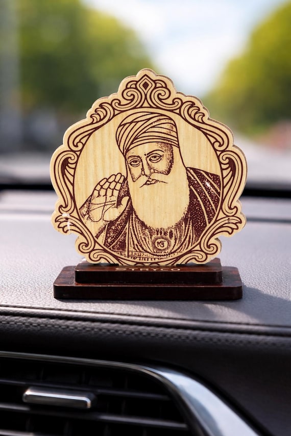 Guru Nanak Dev Ji Wood Idol, Sikh Car Dashboard Decor