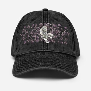 Jerry Garcia’s White Tiger Hat