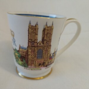 Vintage Aynsley Bone China Cup Westminster ABBEY 20th Nov 1947 Elizabeth II & Philip 72