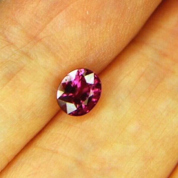 Madagascar's Precious 1.13ct Purple Rhodolite Garnet: Opulent and Vibrant