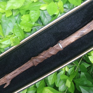 Hand Carved Wiccan Wands, Custom Magic Wand, Branches Wand, Altar Wand, Larp Weapon, Sycamore Wand image 3