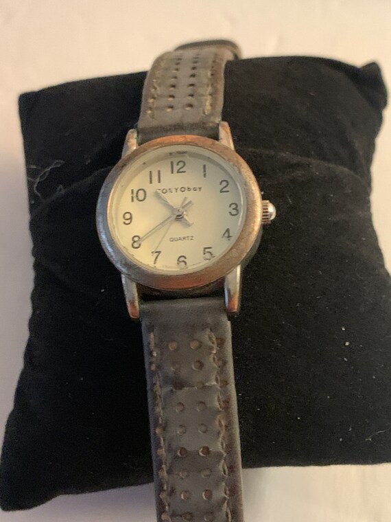 Laser Cutout TOKYObay Watch Laser Cutout TOKYObay Watch - Gem main image 3