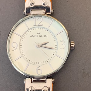 Anne Klein Silver Tone Round Watch Needs Battery