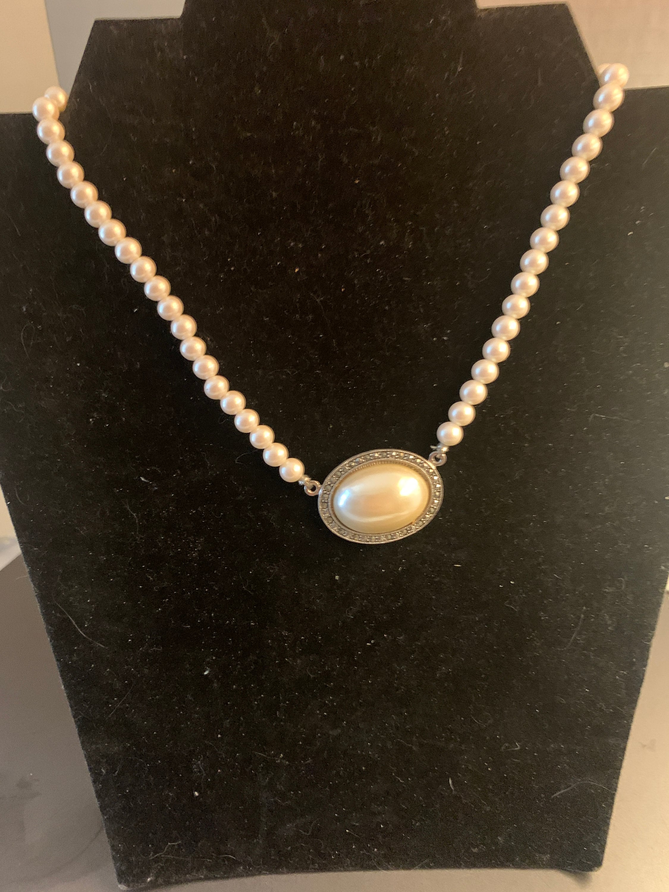 Orecchini Pendenti 1928 Jewelry – Simulato Argento Con Perle E Cristalli – BF1270