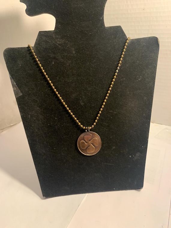Westinghouse Fan Pull Chain Necklace.....K