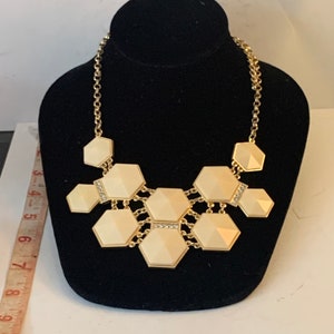 Woman&#39;s Gold Chain/Ivory Stones/Rhinestones